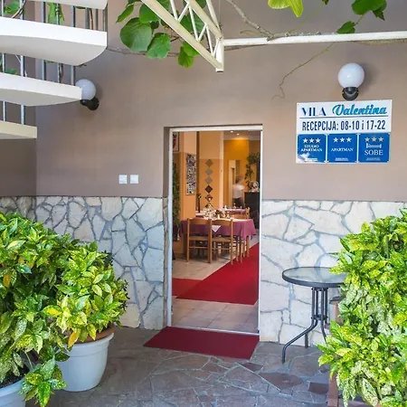 Valentina Aparthotel 3*