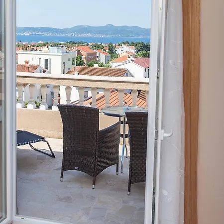 Valentina Aparthotel 3*