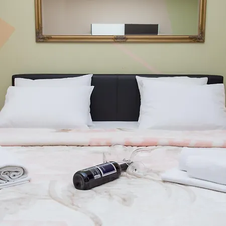 Aparthotel Valentina 3*