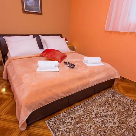 Valentina Aparthotel