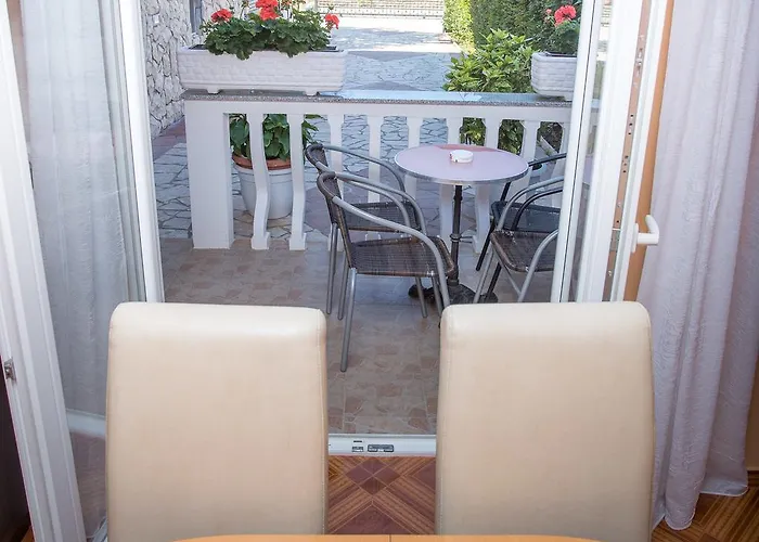 Valentina Aparthotel 3*