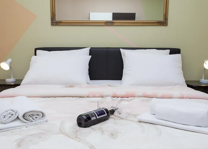 מלון דירות Valentina 3*