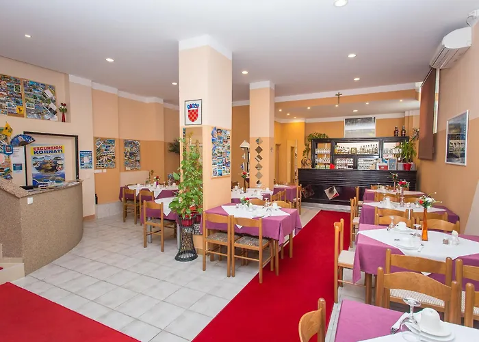 Valentina מלון דירות 3*