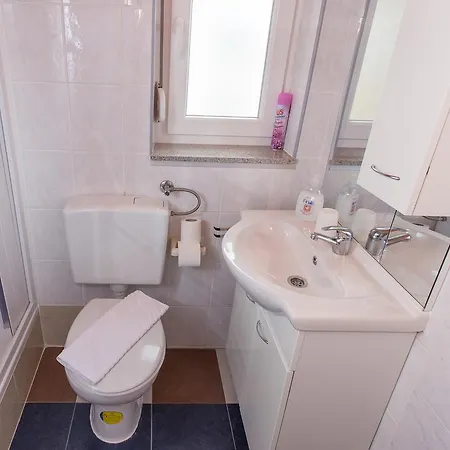 Aparthotel Valentina 3*