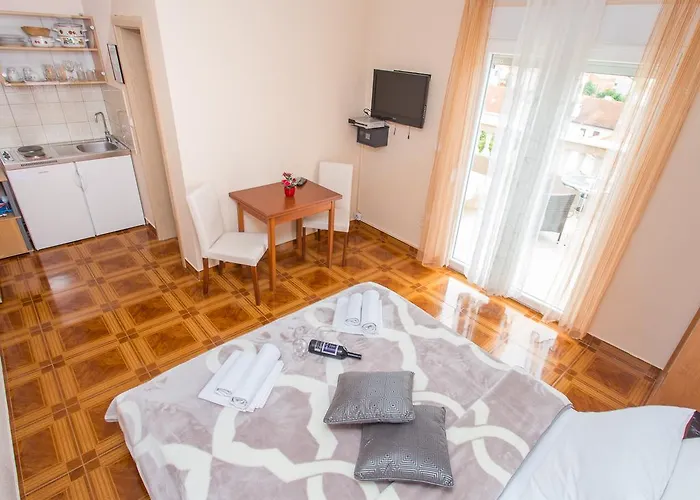 Апарт-отель Valentina 3*