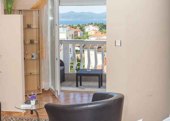 Valentina 3* Задар